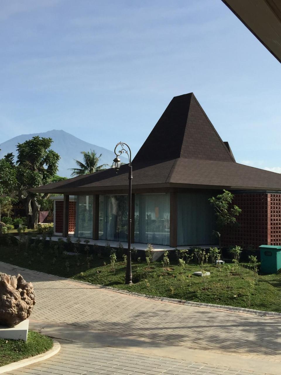 Djoglo Luxury Bungalow Villa Malang Exterior photo