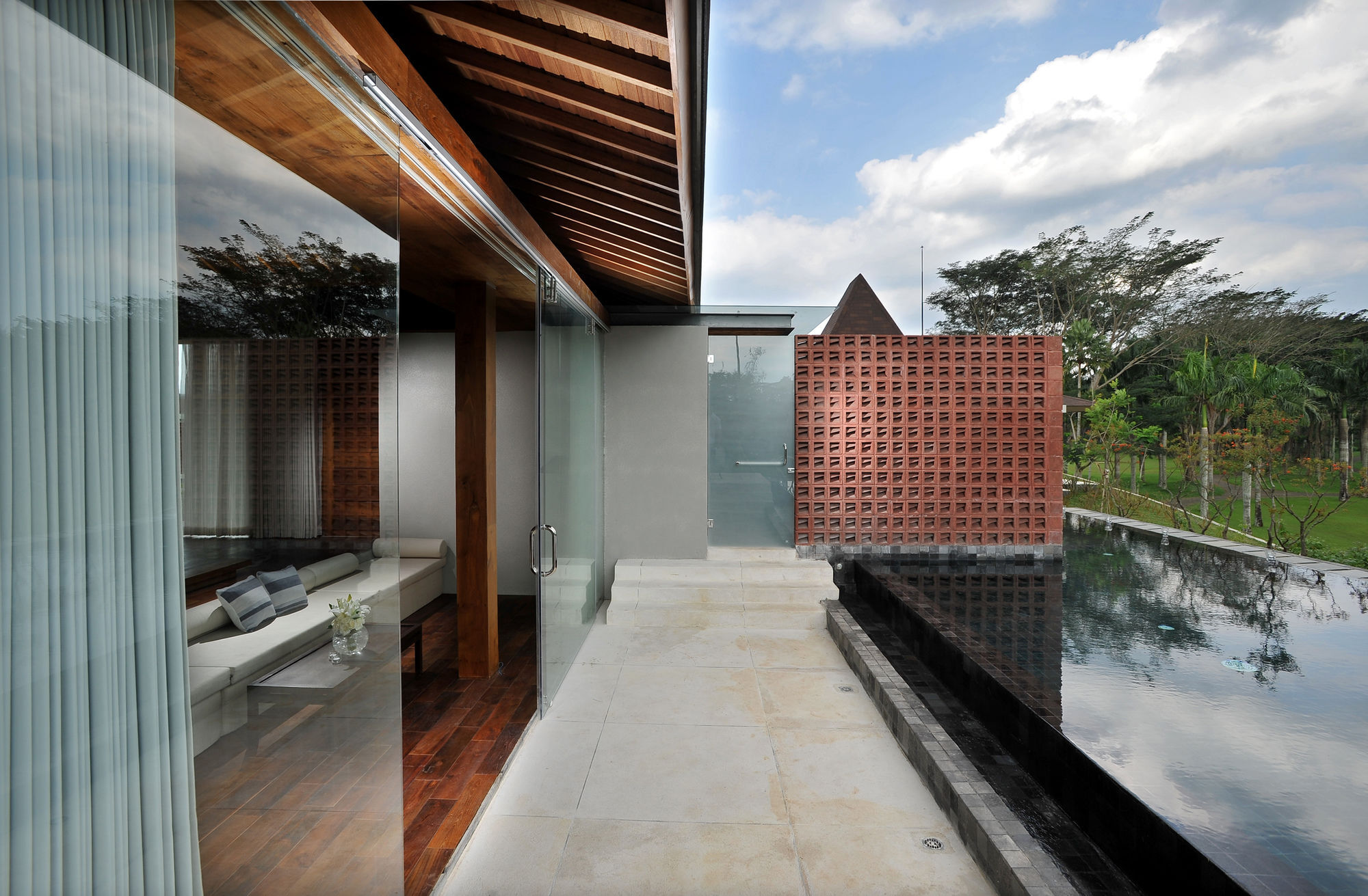 Djoglo Luxury Bungalow Villa Malang Exterior photo