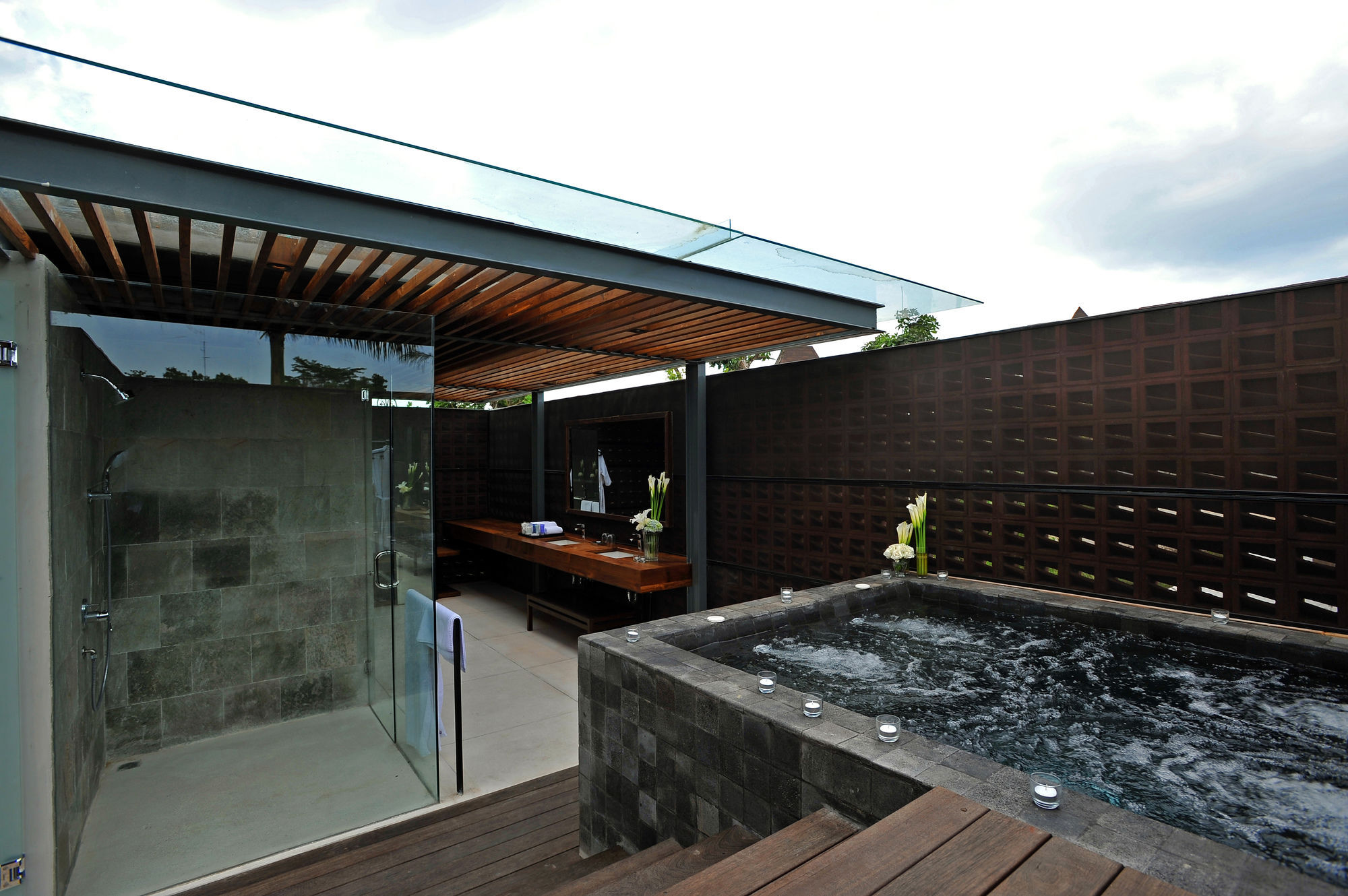 Djoglo Luxury Bungalow Villa Malang Exterior photo