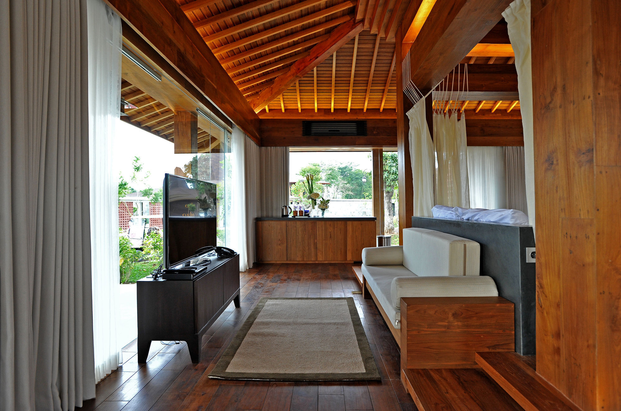 Djoglo Luxury Bungalow Villa Malang Exterior photo