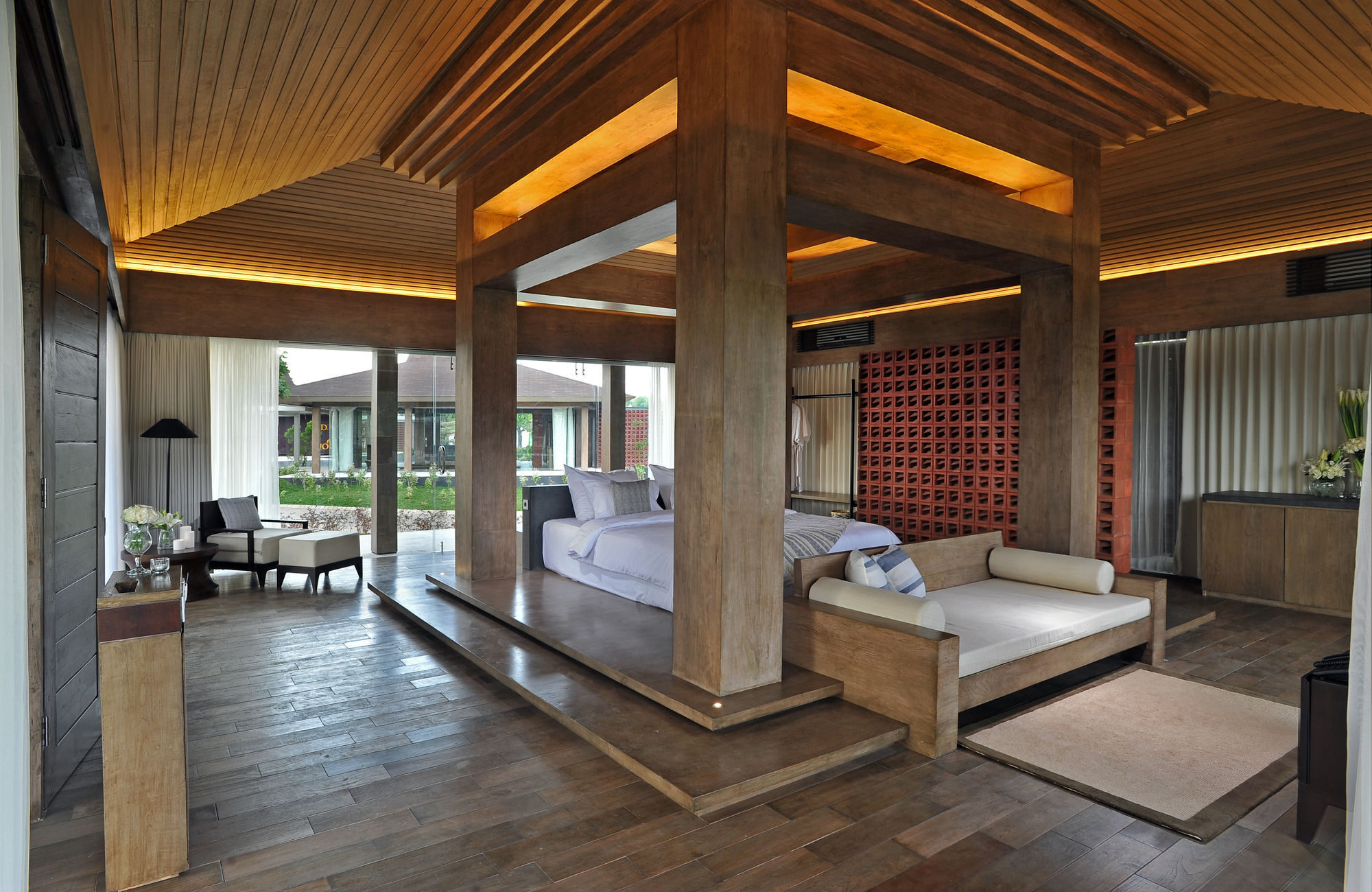 Djoglo Luxury Bungalow Villa Malang Exterior photo